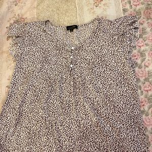 Very cute cheetah print blouse
